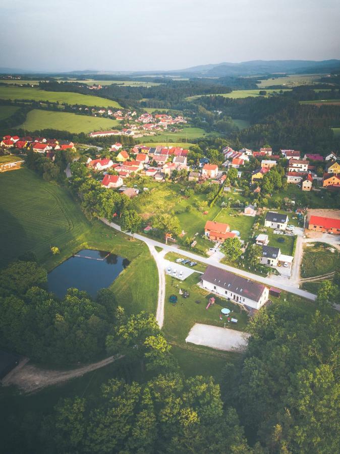 Penzion Na Podlesi Ve Zlate Korune Zlatá Koruna Eksteriør bilde